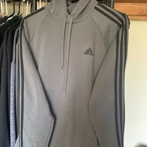 ADIDAS HOODIE. 🔥